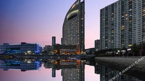 大连星海假日酒店1晚 可选大连圣亚海洋世界