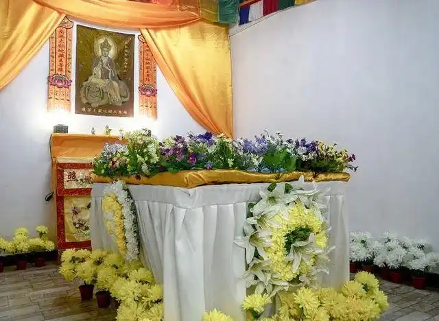 人在火化的时候,肉身会经历些什么?