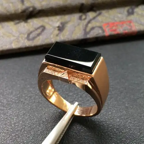 冰种墨翠镶玫瑰金钻石方形戒指 - 翡翠王朝