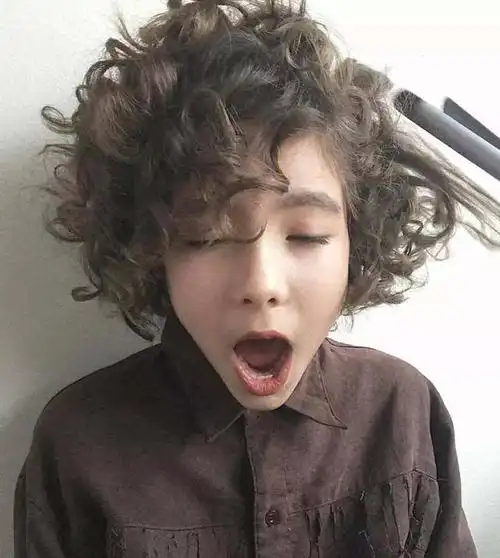 短发爆炸头-释放你的个性