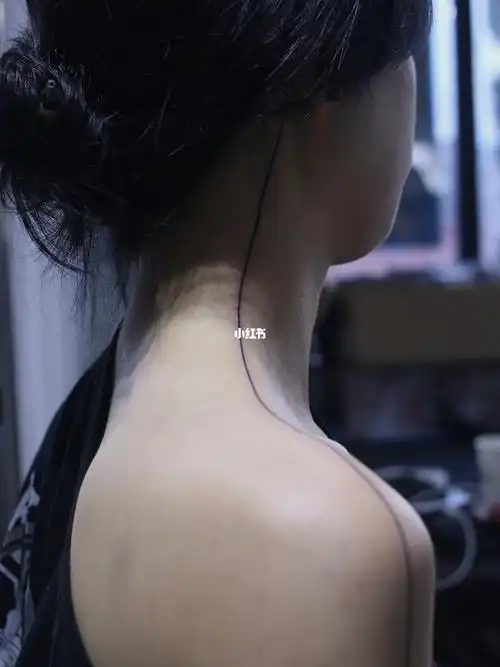 不容存有一丝错误的纹身75生命线纹身