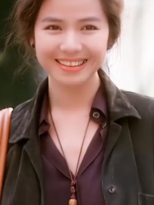 钟楚红,这甜甜的笑容太治愈了,你喜欢么