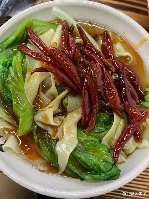 安徽牛肉板面正确做法来了,独特的口感,学会了你也可以开饭馆