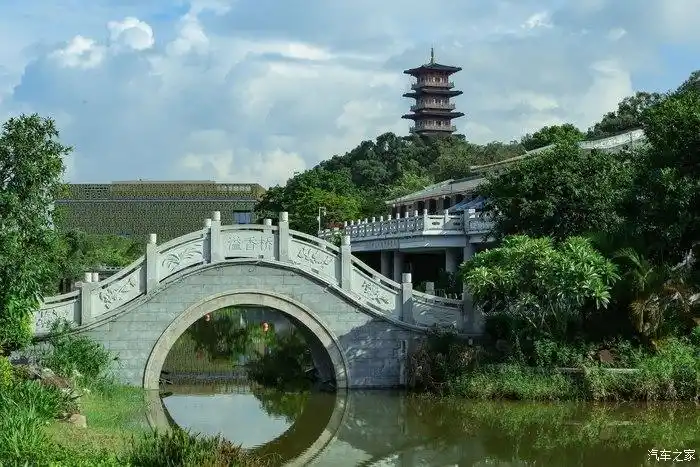 香市公园座落在寮步,东莞市寮步镇是著名的莞香文化的发源地,自古以来