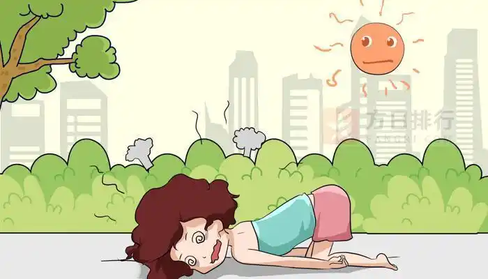 大妈欲靠风扇过夏天热成眼底出血 武汉近来有多热