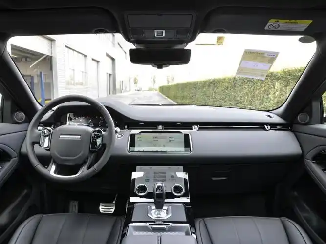 奇瑞捷豹路虎 揽胜极光 2020款 249ps r-dynamic s 曜黑运动版