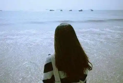 一个人心情失落的唯美句子,看了心酸想哭