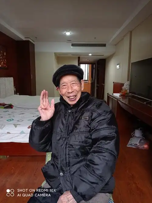 6楼部分老人生活照 2.09