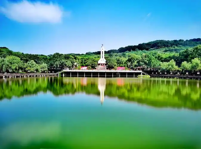 你好夏天美丽的景色