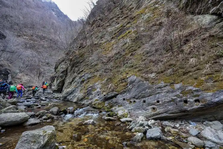 2019年第七次爬山,路线秦岭十大探穿的傥骆古道穿越