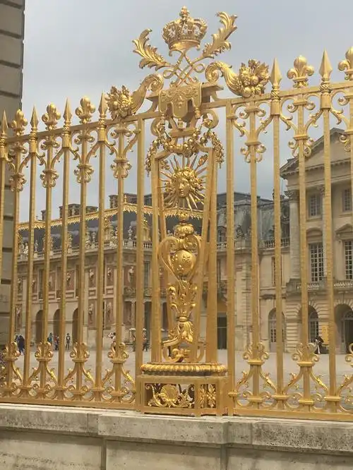 希法意瑞蜜月之旅