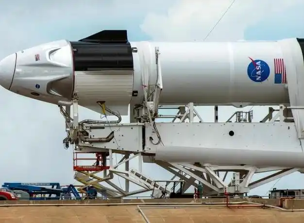 美国登月真相曝光内心复杂真相终于揭开