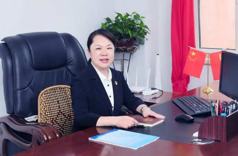 领导简介及分工