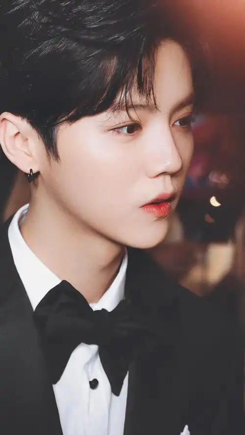 鹿晗79 - 堆糖,美图壁纸兴趣社区