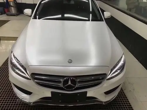 奔驰c200改色电光金属白