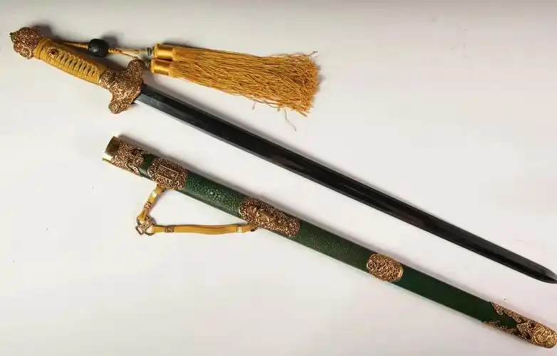 这么多古代宝剑你见过吗这跨越古今的传统名剑是传承的味道