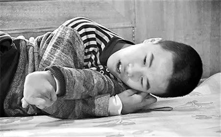 小儿脑瘫会不会传染和遗传