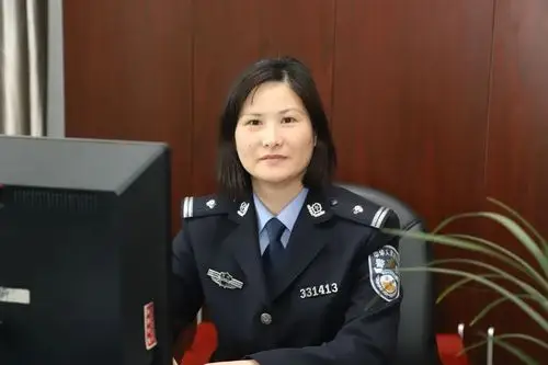 431期法警王群芳奋战执行一线的铿锵玫瑰