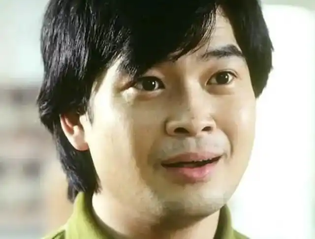 周星驰接班人葛民辉搬家,两年零收入坚持不裁员,甘愿缩衣节食