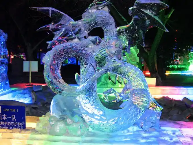 冰雕展制作团队 大型室内冰雕展出租租赁价格