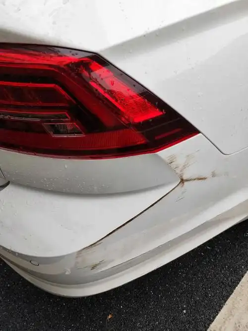 凌渡各位大神像这种划痕要怎么处理