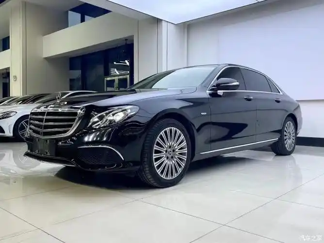 奔驰e级2020款改款e300l殊享版