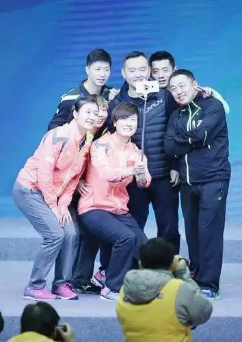 丁宁嫁给孔令辉网友总爱乱拉红线这两人虽都未婚但相差甚远