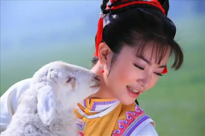 琼瑶博客自曝新还珠最新剧照香妃很惊艳