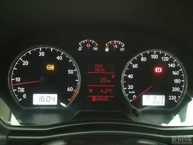 助力转向灯亮了,帮忙看看哪里有问题?