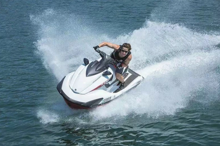 yamaha雅马哈船外机二冲程 四冲程 马达