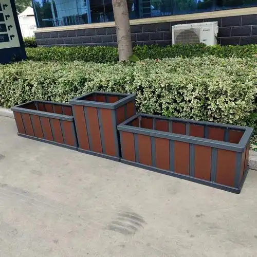 铝合金花箱比防腐木花箱好的5个