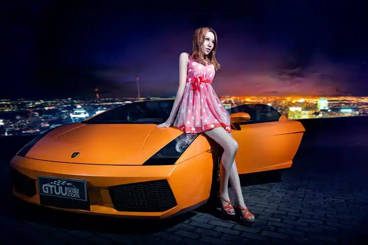 ipe排气digi-tec程序改装清单:兰博基尼gallardo是中置引擎的双座跑车