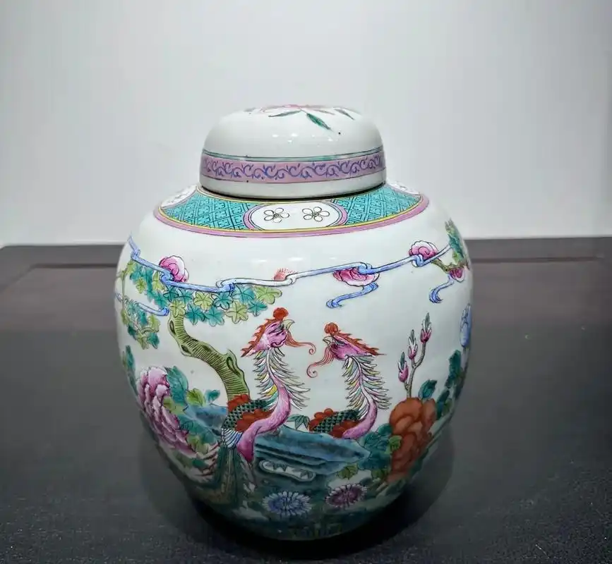 清光绪粉彩双凤牡丹大罐