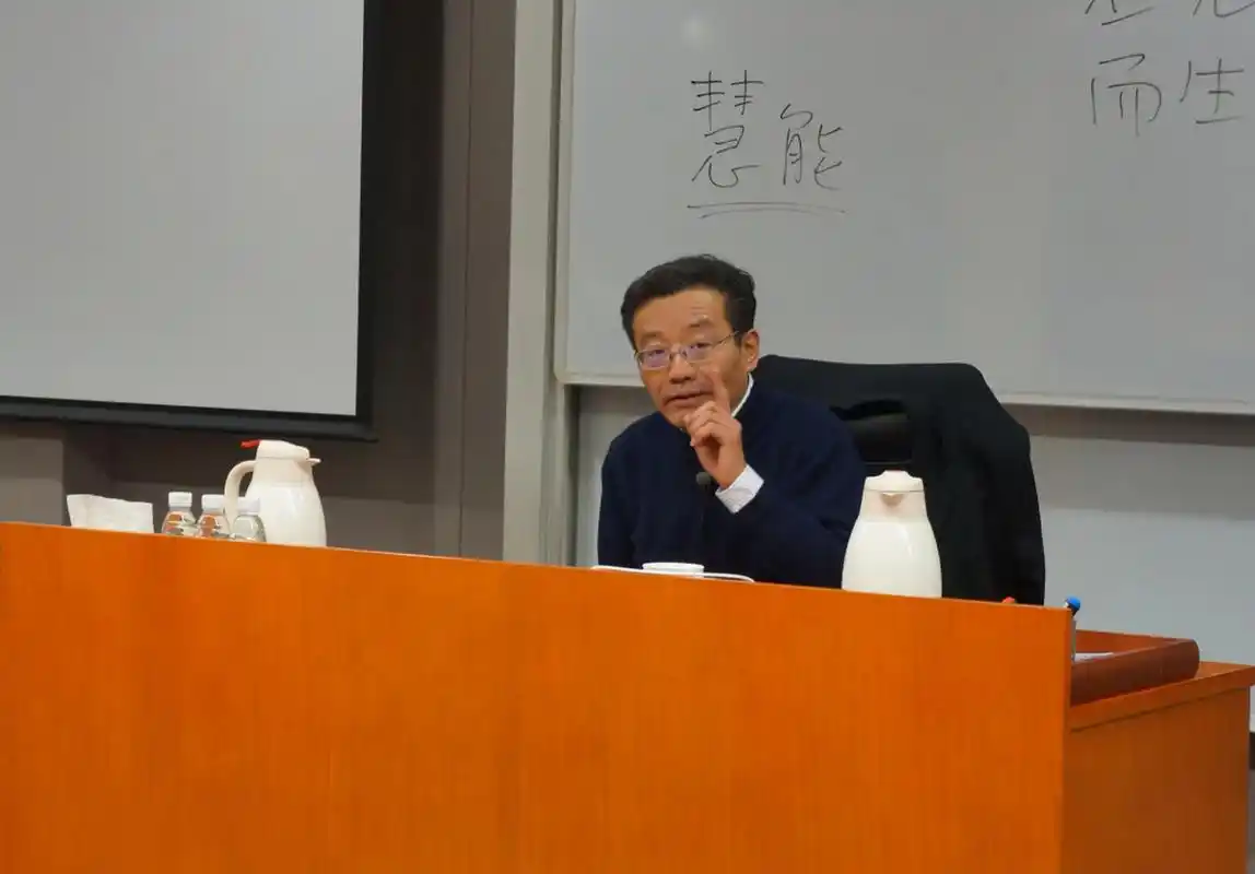 复旦大学哲学教授王德峰吐槽儿子:我精心培养了18年,差点连大学都上不