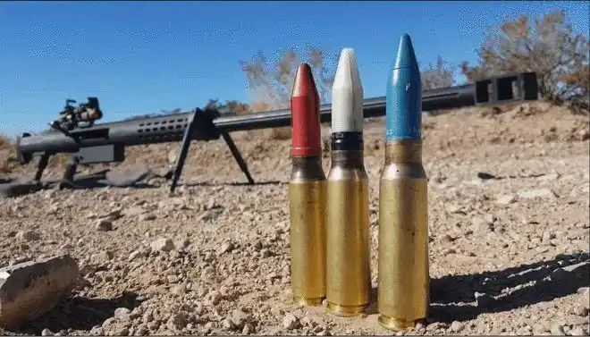 精彩慢镜头重狙发射20毫米爆炸炮弹打防弹装甲结局惨不忍睹