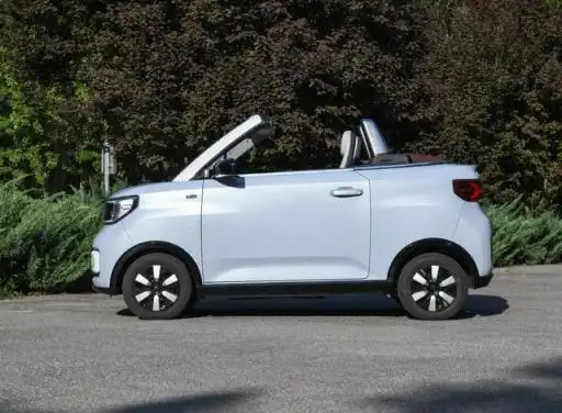 五菱敞篷车价格及图片(五菱宏光mini敞篷版感受)(2)