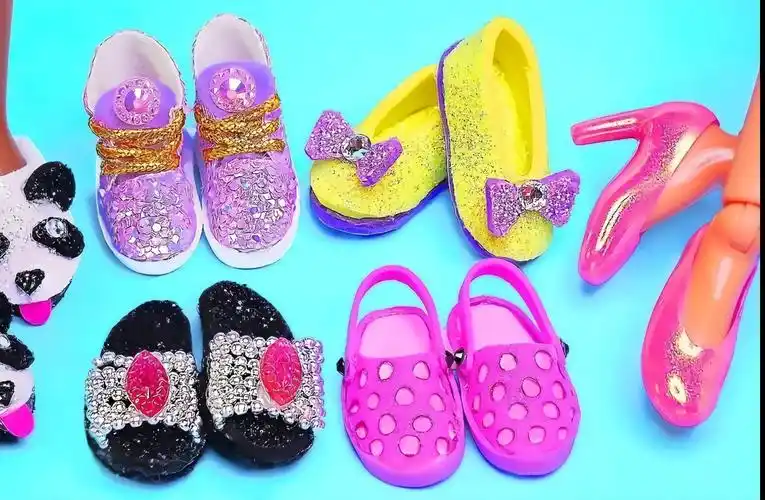 给芭比娃娃做了6双漂亮的鞋子小巧可爱招人喜欢手工diy教程