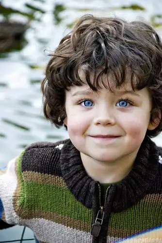 the boy with the blue eyes. | flickr – 相片分享!