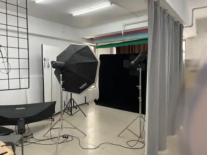 照相馆环境不错位置也好找在街道口交通便利摄影师非常nice修图贼细心