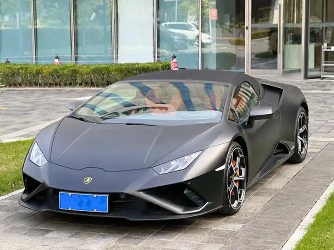 兰博基尼小90!是你的dream car吗?