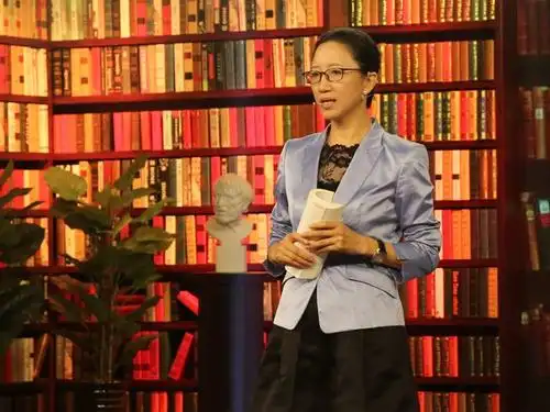 徐海瑛:原诺华集团中国区总裁, 总裁读书会联合发起理事兼实战商学院