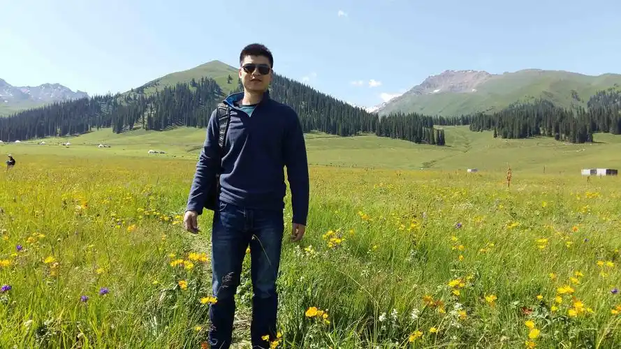 qiaoyz 0 30岁 男 未婚176cm本科  最近一次登录:07-18 18:15  80后