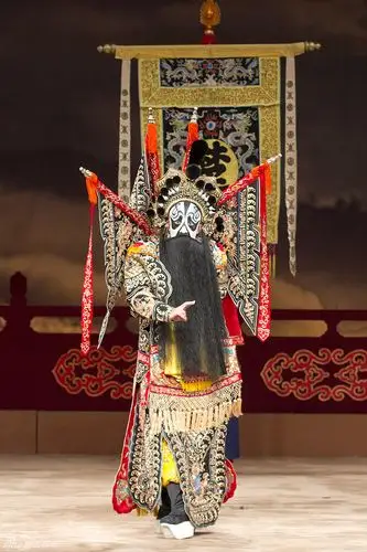 京剧演员丁晓君大连献艺