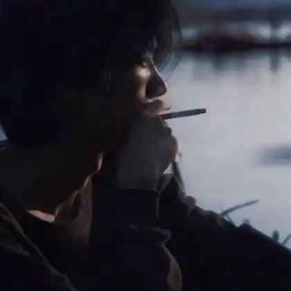 自闭孤独抑郁的头像男