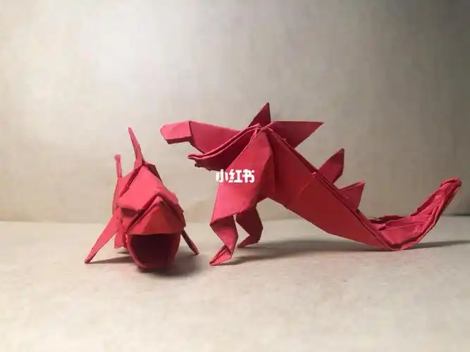 哥斯拉大战大白鲨