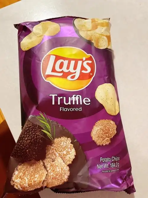 还原度最高的lays黑松露薯片