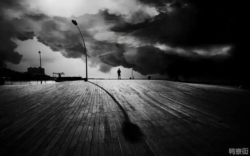 微信状态背景图伤感 微信状态背景图带文字