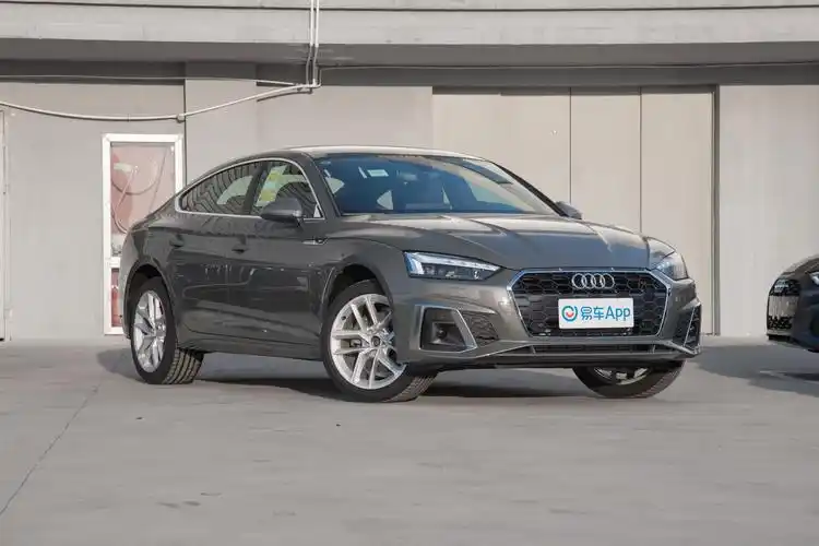 2023款 奥迪a5 sportback 40 tfsi 时尚动感型外观