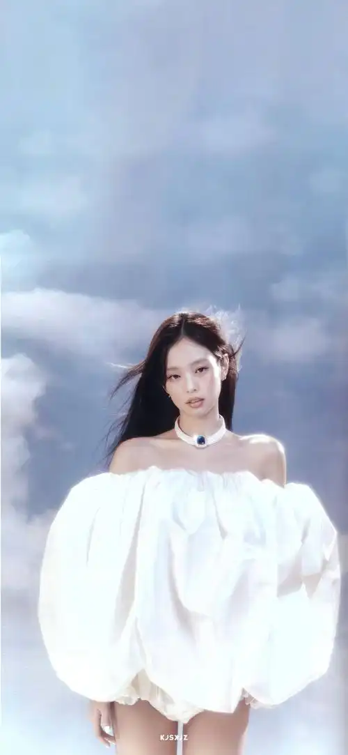 jennie solo