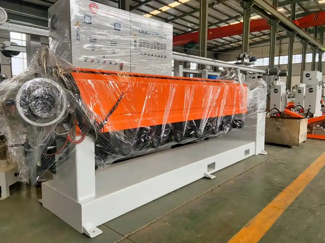 经上级有关部门核准,我公司于正月初八开工.#塑料挤出机 #线 - 抖音